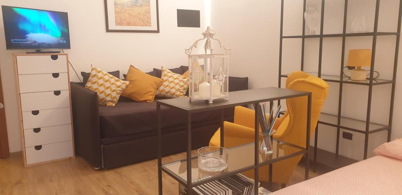 Apartamento Isola Dal Verme Flat Milán Exterior foto