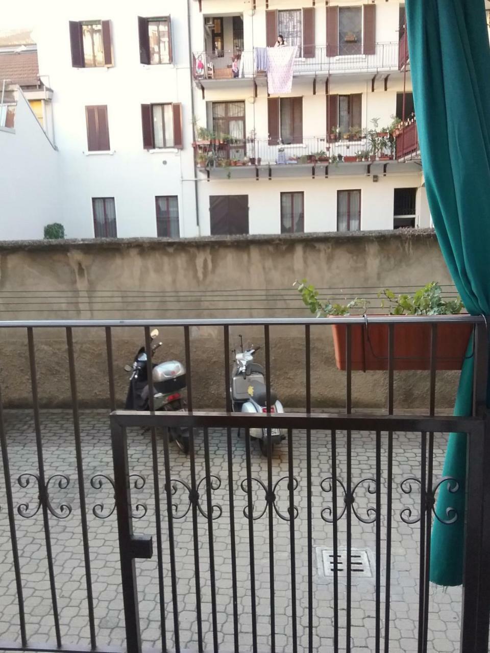 Apartamento Isola Dal Verme Flat Milán Exterior foto